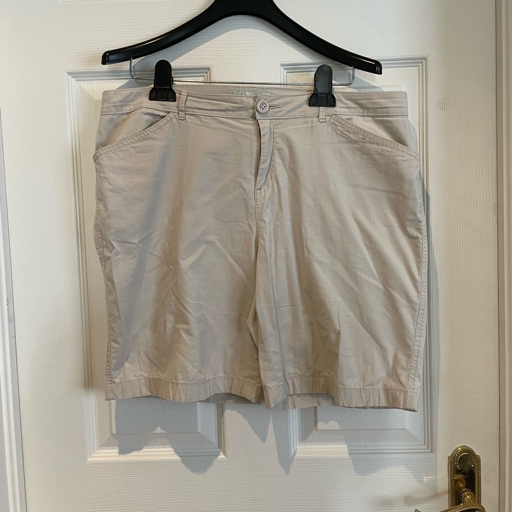 CLEO women’s shorts - Picture 1 of 6